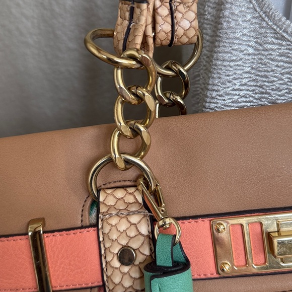 Floral Lined Tan Leather Handbag - Picture 9 of 9